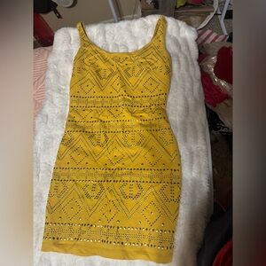 Bebe Yellow Gold Bodycon Mini Dress Scoop Neck Sleeveless